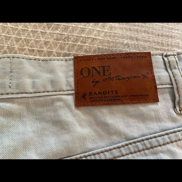 One teaspoon Jean shorts - Picture 2 of 7